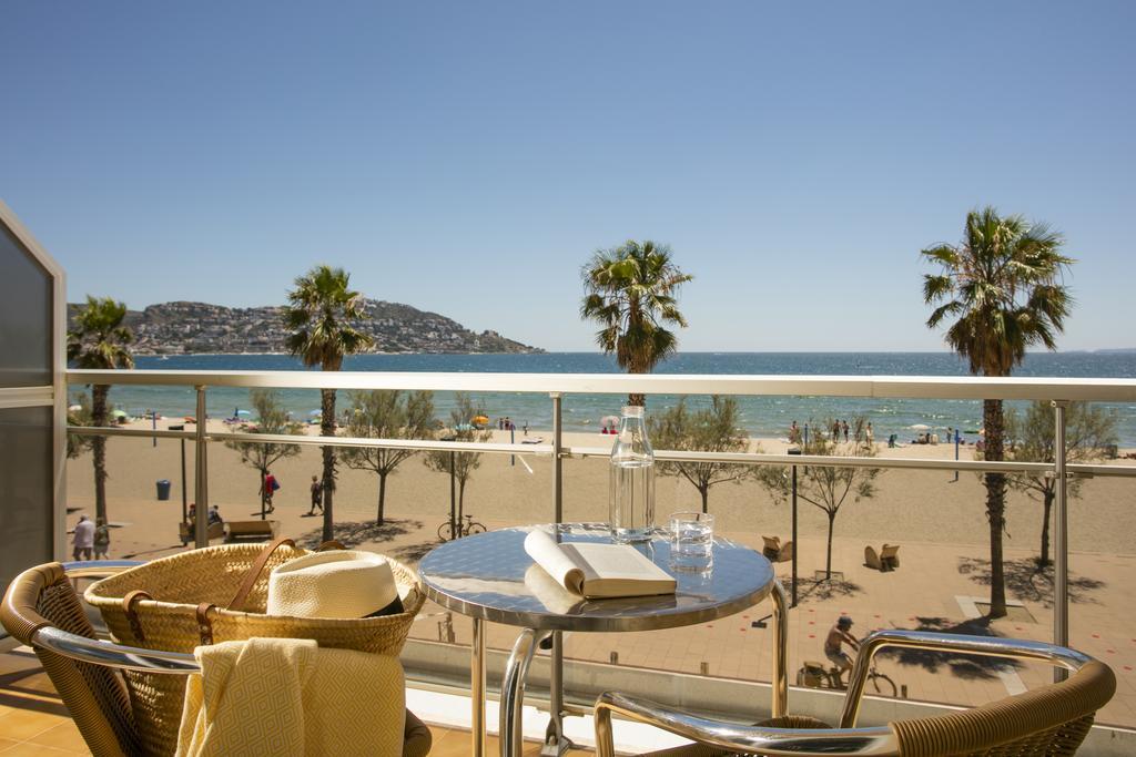 Hotel Monterrey Roses By Pierre & Vacances المظهر الخارجي الصورة